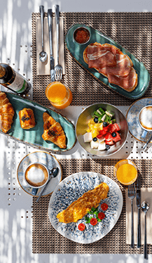 Desayuno en Aguadulce Pool Club